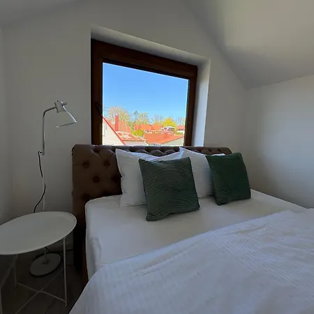 Scandi Style With Private Bathroom , Walk To Everything No 32 * Паланга