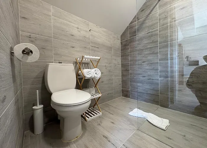 Scandi Style With Private Bathroom , Walk To Everything No 32 Паланга