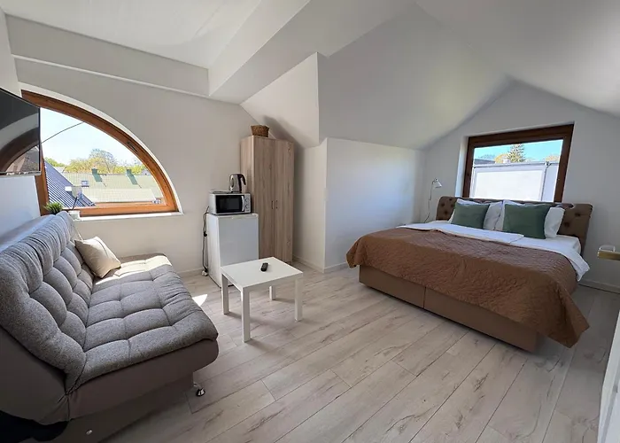 Scandi Style With Private Bathroom , Walk To Everything No 32 * Паланга